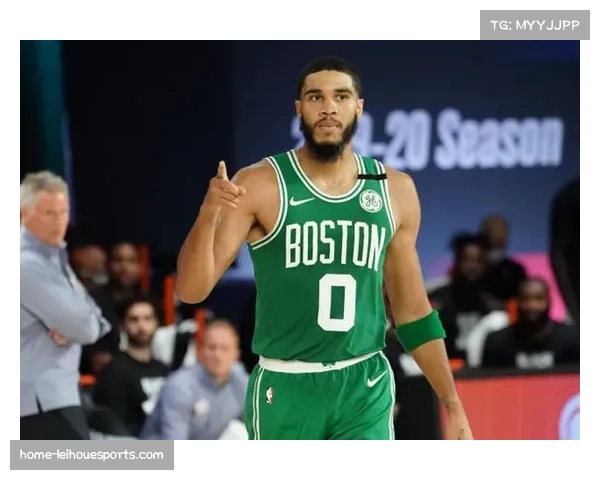 无限换防成主流防守策略 凯尔特人塔图姆错位防守见效